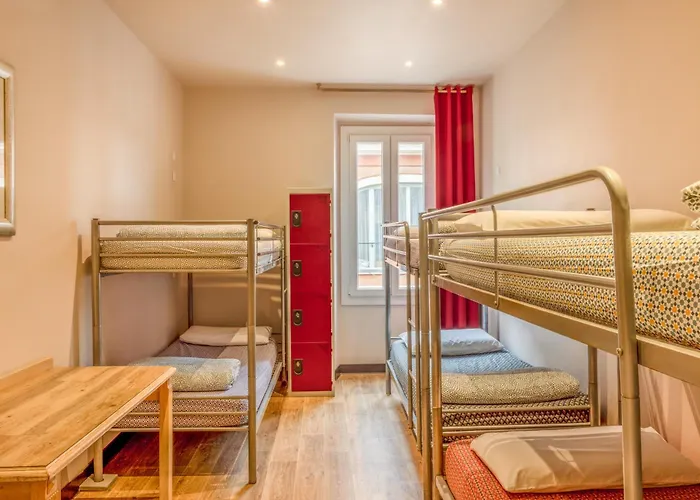 Villa Saint Exupery Beach Hostel