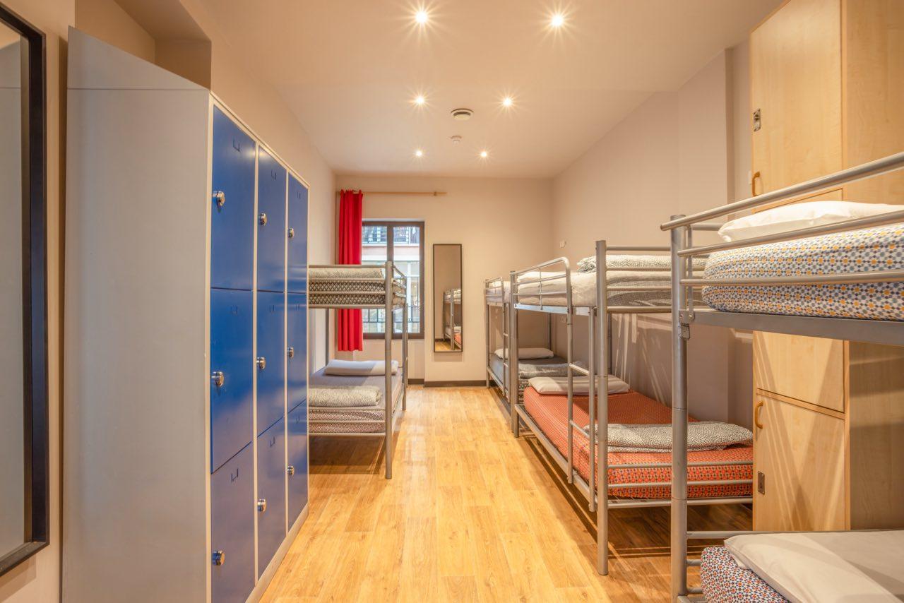 Saint Exupery Albergue *
